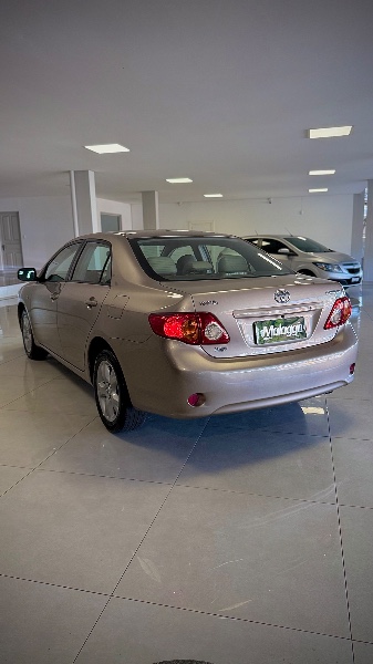 TOYOTA COROLLA 1.8 XEI 16V FLEX 4P AUTOMÁTICO 2009/2009 MALAGGI VEÍCULOS ENCANTADO / Carros no Vale