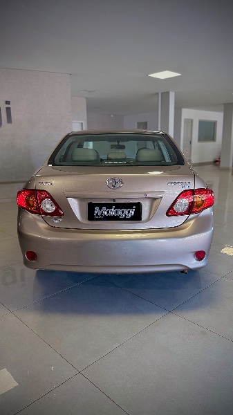 TOYOTA COROLLA 1.8 XEI 16V FLEX 4P AUTOMÁTICO 2009/2009 MALAGGI VEÍCULOS ENCANTADO / Carros no Vale