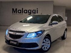 CHEVROLET ONIX 1.4 LT 8V 2012/2013 MALAGGI VEÍCULOS ENCANTADO / Carros no Vale