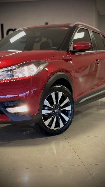 NISSAN KICKS 1.6 16V FLEX SV 4P XTRONIC 2019/2020 MALAGGI VEÍCULOS ENCANTADO / Carros no Vale