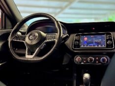 NISSAN KICKS 1.6 16V FLEX SV 4P XTRONIC 2019/2020 MALAGGI VEÍCULOS ENCANTADO / Carros no Vale