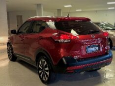 NISSAN KICKS 1.6 16V FLEX SV 4P XTRONIC 2019/2020 MALAGGI VEÍCULOS ENCANTADO / Carros no Vale