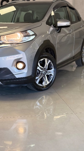 HONDA WR-V 1.5 16V FLEXONE EXL CVT 2018/2018 MALAGGI VEÍCULOS ENCANTADO / Carros no Vale HONDA WR-V 1.5 16V FLEXONE EXL CVT 2018/2018 MALAGGI VEÍCULOS ENCANTADO / Carros no Vale