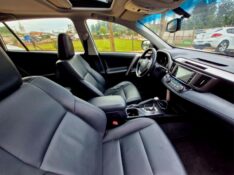 TOYOTA RAV4 2.0 4X2 16V GASOLINA 4P AUTOMÁTICO 2018/2018 CRUZEIRO MULTIMARCAS CRUZEIRO DO SUL / Carros no Vale