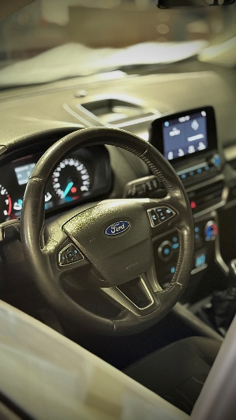 FORD ECOSPORT 1.5 TI-VCT FLEX SE MANUAL 2017/2018 MALAGGI VEÍCULOS ENCANTADO / Carros no Vale