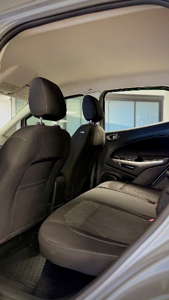 FORD ECOSPORT 1.5 TI-VCT FLEX SE MANUAL 2017/2018 MALAGGI VEÍCULOS ENCANTADO / Carros no Vale