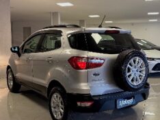 FORD ECOSPORT 1.5 TI-VCT FLEX SE MANUAL 2017/2018 MALAGGI VEÍCULOS ENCANTADO / Carros no Vale