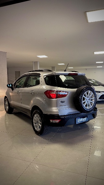FORD ECOSPORT 1.5 TI-VCT FLEX SE MANUAL 2017/2018 MALAGGI VEÍCULOS ENCANTADO / Carros no Vale
