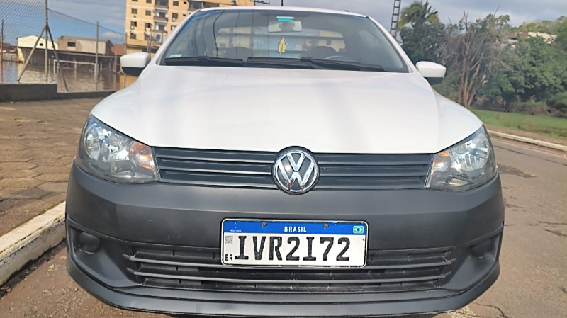 VOLKSWAGEN SAVEIRO 1.6 MI CS 8V FLEX 2P MANUAL G.VI 2014/2015 ADRIANO VEÍCULOS CRUZEIRO DO SUL / Carros no Vale