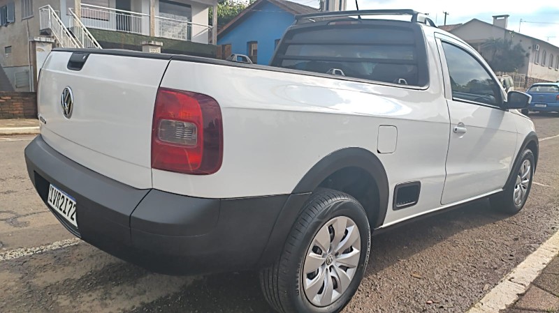 VOLKSWAGEN SAVEIRO 1.6 MI CS 8V FLEX 2P MANUAL G.VI 2014/2015 ADRIANO VEÍCULOS CRUZEIRO DO SUL / Carros no Vale