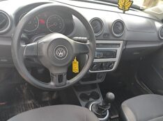 VOLKSWAGEN SAVEIRO 1.6 MI CS 8V FLEX 2P MANUAL G.VI 2014/2015 ADRIANO VEÍCULOS CRUZEIRO DO SUL / Carros no Vale