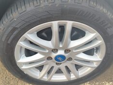 FORD FOCUS SEDAN FOCUS SEDAN 2.0 FLEX 4P AUT. 2011/2012 ADRIANO VEÍCULOS CRUZEIRO DO SUL / Carros no Vale