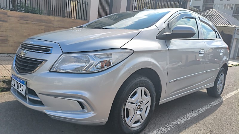 CHEVROLET ONIX 1.0 FLEX LT MANUAL 2014/2015 ADRIANO VEÍCULOS CRUZEIRO DO SUL / Carros no Vale