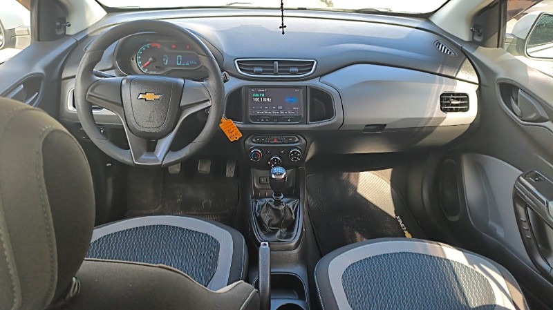 CHEVROLET ONIX 1.0 FLEX LT MANUAL 2014/2015 ADRIANO VEÍCULOS CRUZEIRO DO SUL / Carros no Vale