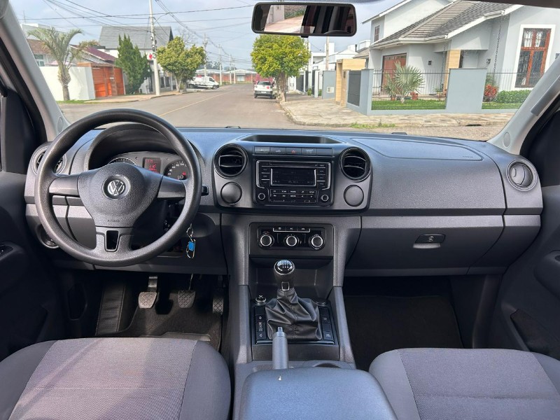 VOLKSWAGEN AMAROK SE CD 2.0 16V TDI 4X4 DIESEL 2014/2014 LS MULTIMARCAS VENÂNCIO AIRES / Carros no Vale