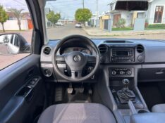 VOLKSWAGEN AMAROK SE CD 2.0 16V TDI 4X4 DIESEL 2014/2014 LS MULTIMARCAS VENÂNCIO AIRES / Carros no Vale