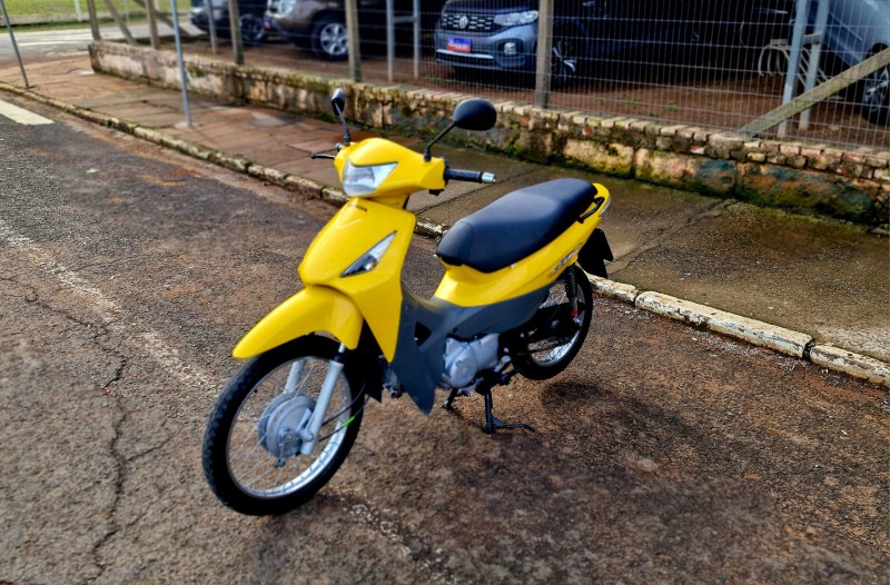 HONDA MOTOS BIZ 125 ES 2008/2008 CRUZEIRO MULTIMARCAS CRUZEIRO DO SUL / Carros no Vale