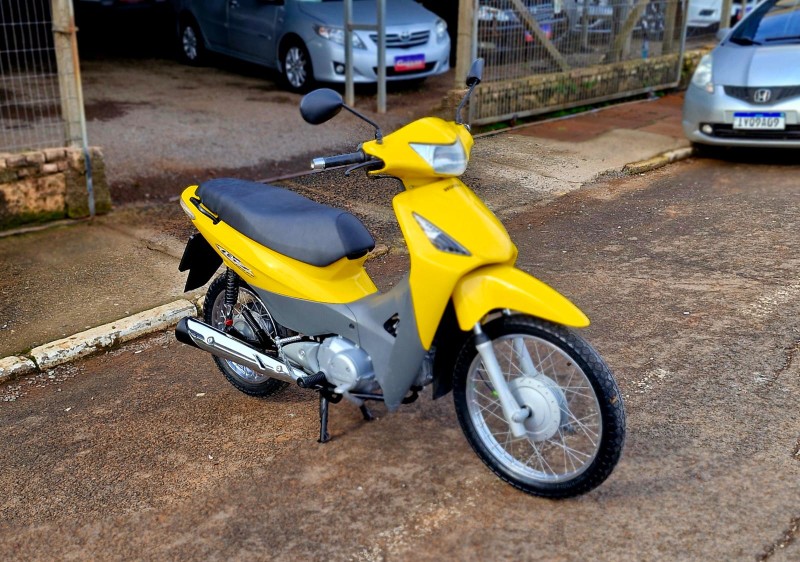 HONDA MOTOS BIZ 125 ES 2008/2008 CRUZEIRO MULTIMARCAS CRUZEIRO DO SUL / Carros no Vale