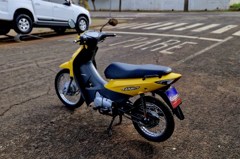 HONDA MOTOS BIZ 125 ES 2008/2008 CRUZEIRO MULTIMARCAS CRUZEIRO DO SUL / Carros no Vale