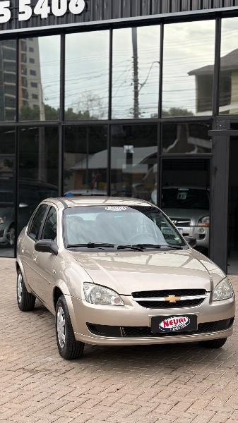 CHEVROLET CLASSIC 1.0 LS 8V /2012 NEURI VEÍCULOS LAJEADO / Carros no Vale