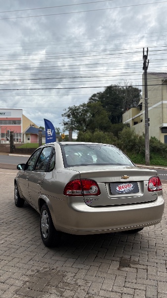 CHEVROLET CLASSIC 1.0 LS 8V /2012 NEURI VEÍCULOS LAJEADO / Carros no Vale