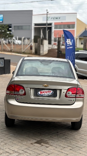 CHEVROLET CLASSIC 1.0 LS 8V /2012 NEURI VEÍCULOS LAJEADO / Carros no Vale