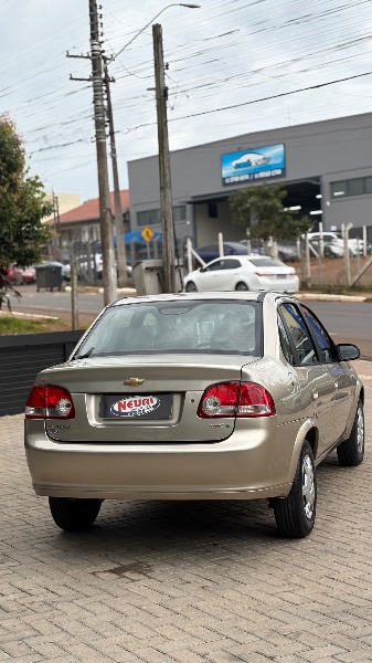 CHEVROLET CLASSIC 1.0 LS 8V /2012 NEURI VEÍCULOS LAJEADO / Carros no Vale