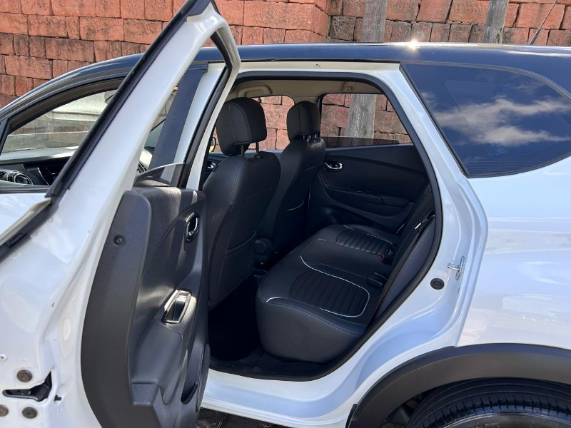 RENAULT CAPTUR INTENSE 1.6 16V FLEX 5P AUT. 2018/2018 LS MULTIMARCAS VENÂNCIO AIRES / Carros no Vale