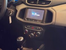 CHEVROLET ONIX 1.0 LT 2014/2015 JM AUTOMÓVEIS VENÂNCIO AIRES / Carros no Vale