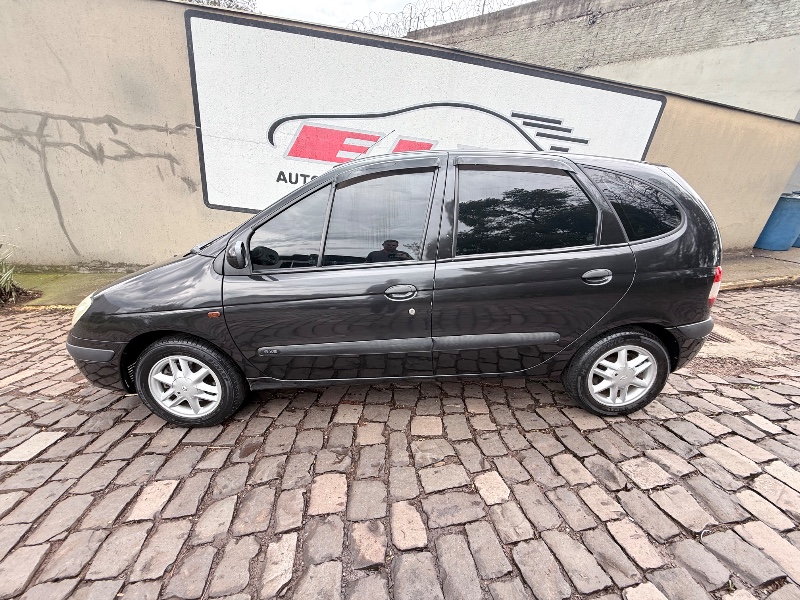 RENAULT SCENIC 1.6 RXE 16V 2003/2003 ELY AUTOMÓVEIS LAJEADO / Carros no Vale