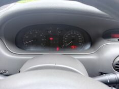 RENAULT SCENIC 1.6 RXE 16V 2003/2003 ELY AUTOMÓVEIS LAJEADO / Carros no Vale