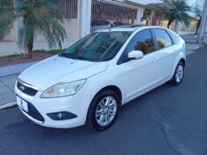 FORD FOCUS GHIA 2.0 2009/2009 ALTERNATIVA VEÍCULOS LAJEADO / Carros no Vale