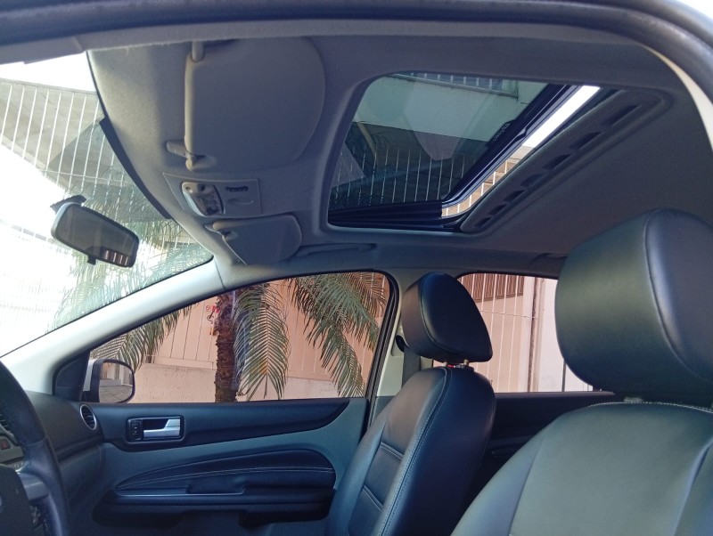 FORD FOCUS GHIA 2.0 2009/2009 ALTERNATIVA VEÍCULOS LAJEADO / Carros no Vale FORD FOCUS GHIA 2.0 2009/2009 ALTERNATIVA VEÍCULOS LAJEADO / Carros no Vale