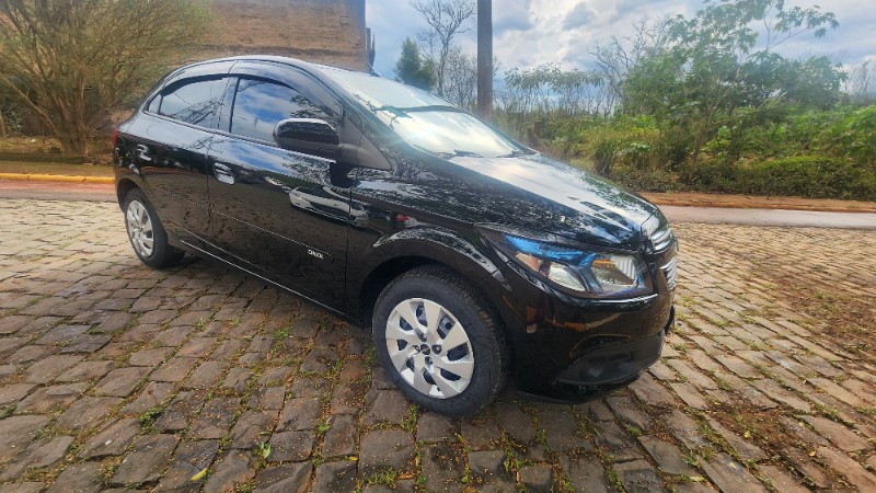 CHEVROLET ONIX 1.0 LT 2016/2017 FERNANDO AUTOMÓVEIS | REVENDA DE CARROS ARROIO DO MEIO ARROIO DO MEIO / Carros no Vale