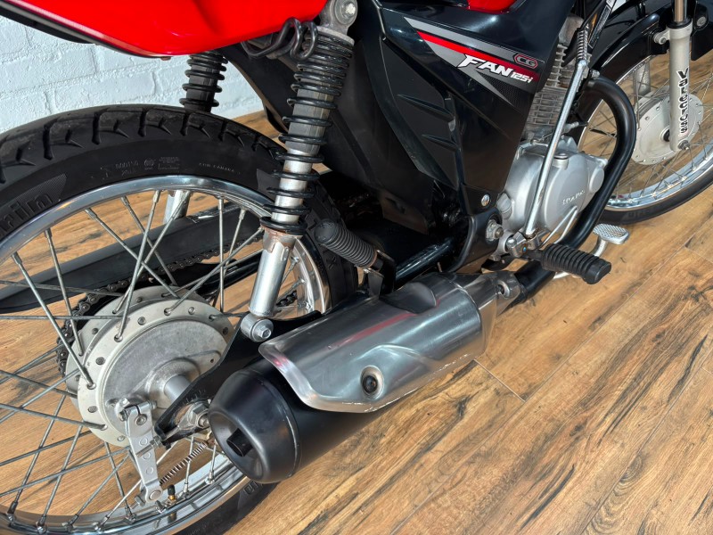 HONDA MOTOS CG 125I FAN /2018 RT 811 VEÍCULOS ARROIO DO MEIO / Carros no Vale HONDA MOTOS CG 125I FAN /2018 RT 811 VEÍCULOS ARROIO DO MEIO / Carros no Vale