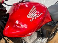 HONDA MOTOS CG 125 FAN KS /2013 RT 811 VEÍCULOS ARROIO DO MEIO / Carros no Vale