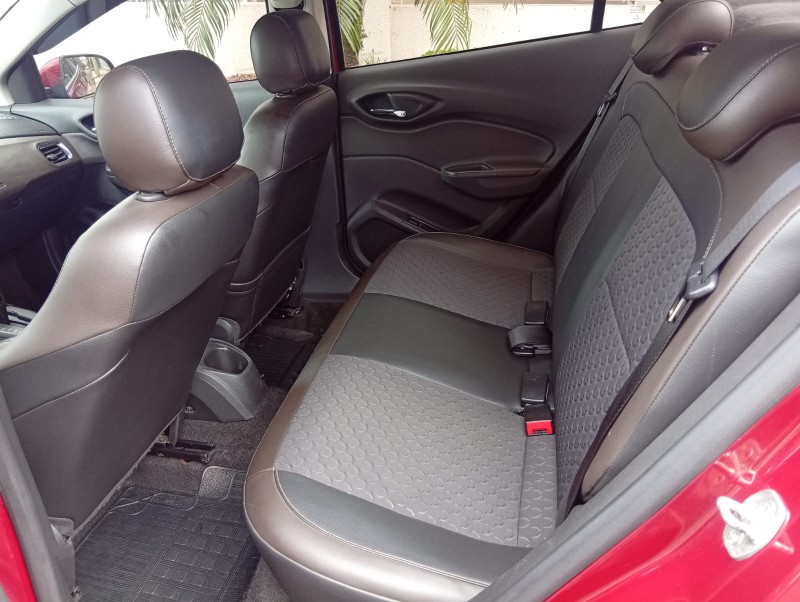 CHEVROLET PRISMA LTZ 1.4 2016/2017 ALTERNATIVA VEÍCULOS LAJEADO / Carros no Vale