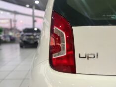 VOLKSWAGEN UP! 1.0 MOVE 12V 2015/2016 DUARTE VEÍCULOS PORTO ALEGRE / Carros no Vale