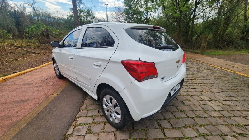 CHEVROLET ONIX 1.0 LT 2016/2017 FERNANDO AUTOMÓVEIS | REVENDA DE CARROS ARROIO DO MEIO ARROIO DO MEIO / Carros no Vale