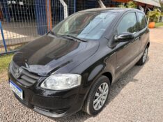 VOLKSWAGEN FOX 1.0 /2009 MENEGHINI VEÍCULOS ARROIO DO MEIO / Carros no Vale