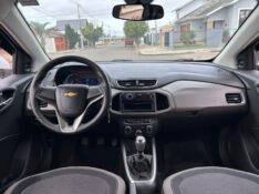 CHEVROLET PRISMA SED. LT 1.4 8V FLEXPOWER 4P 2014/2014 LS MULTIMARCAS VENÂNCIO AIRES / Carros no Vale