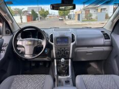 CHEVROLET S10 PICK-UP LT 2.4 F.POWER 4X2 CD 2014/2014 LS MULTIMARCAS VENÂNCIO AIRES / Carros no Vale