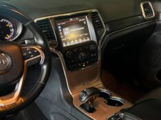 JEEP GRAND CHEROKEE 3.6 LIMITED V6 4X4 2015 2015/2015 JOÃO CARROS MULTIMARCAS GUAPORÉ / Carros no Vale