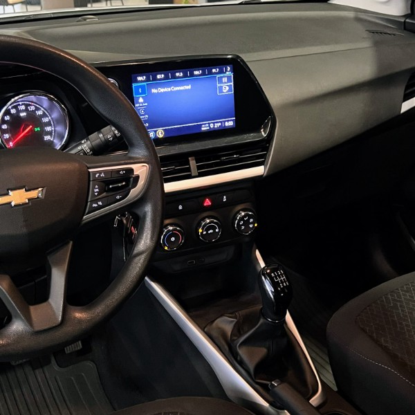 CHEVROLET MONTANA 1.2 TURBO 12V 2023/2023 JOÃO CARROS MULTIMARCAS GUAPORÉ / Carros no Vale CHEVROLET MONTANA 1.2 TURBO 12V 2023/2023 JOÃO CARROS MULTIMARCAS GUAPORÉ / Carros no Vale