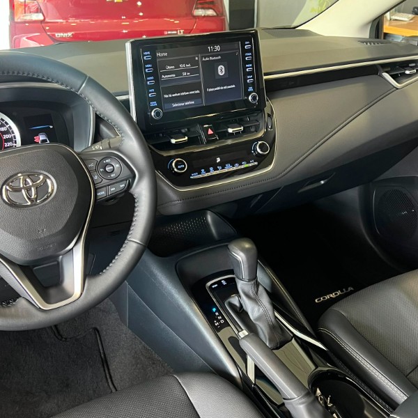TOYOTA COROLLA 2.0 XEI 2023/2023 JOÃO CARROS MULTIMARCAS GUAPORÉ / Carros no Vale TOYOTA COROLLA 2.0 XEI 2023/2023 JOÃO CARROS MULTIMARCAS GUAPORÉ / Carros no Vale