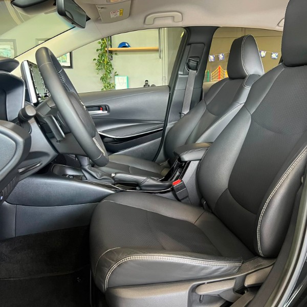 TOYOTA COROLLA 2.0 XEI 2023/2023 JOÃO CARROS MULTIMARCAS GUAPORÉ / Carros no Vale TOYOTA COROLLA 2.0 XEI 2023/2023 JOÃO CARROS MULTIMARCAS GUAPORÉ / Carros no Vale