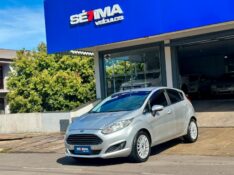 FORD FIESTA TITANIUM 1.6 2013/2014 SÉTIMA VEÍCULOS GUAPORÉ / Carros no Vale