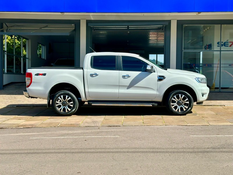 FORD RANGER XLT 3.2 CD 4X4 2020/2021 SÉTIMA VEÍCULOS GUAPORÉ / Carros no Vale FORD RANGER XLT 3.2 CD 4X4 2020/2021 SÉTIMA VEÍCULOS GUAPORÉ / Carros no Vale