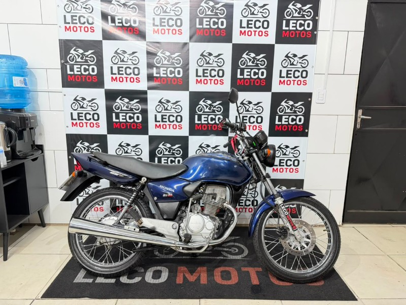 HONDA MOTOS CG 125 TITAN ES 2004/2004 LECO MOTOS VENÂNCIO AIRES / Carros no Vale HONDA MOTOS CG 125 TITAN ES 2004/2004 LECO MOTOS VENÂNCIO AIRES / Carros no Vale