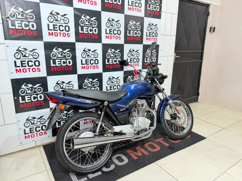 HONDA MOTOS CG 125 TITAN ES 2004/2004 LECO MOTOS VENÂNCIO AIRES / Carros no Vale HONDA MOTOS CG 125 TITAN ES 2004/2004 LECO MOTOS VENÂNCIO AIRES / Carros no Vale